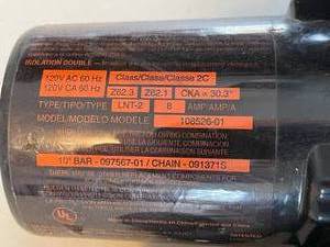 lot 196 image: Remington Electric Pole Saw with 10 Inch Chain