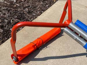 lot 205 image: 16 Foot Roof Snow Removal Tool