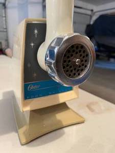 lot 222 image: Vintage Oster Food Grinder Model 945-08H