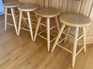lot 225 image: Four Oak Barstools
