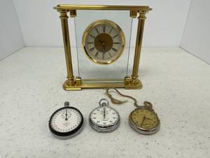 lot 36 image: Goup of vintage stop watches, pocket watch and brass clock