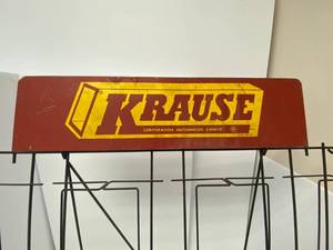 lot 39 image: Vintage Krause Corporation Magazine Rack