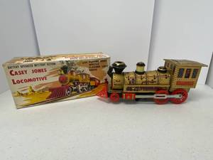 lot 40 image: Vintage Casey Jones Battery Operated Mystery action Train