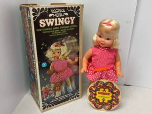 lot 47 image: Vintage Mattel New Swingy doll in original box
