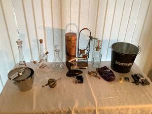 lot 3 image: Wine Lovers Lot