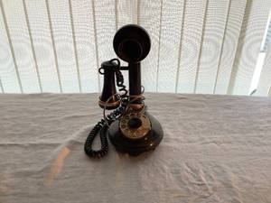 lot 68 image: Vintage Candlestick Rotary Phone