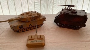 lot 52 image: Tankers Trucks