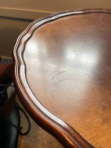 lot 143 image: Small Round Table