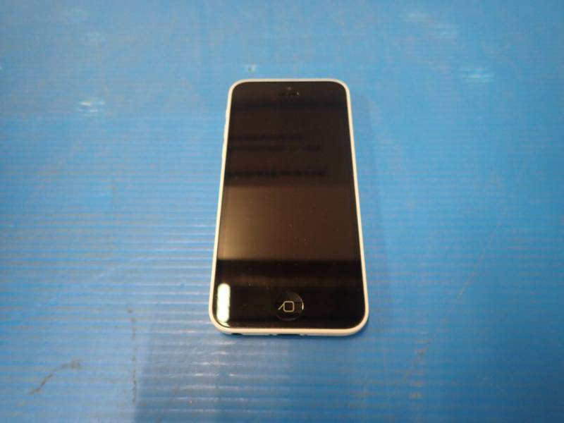 Apple&nbspIphone 5c A1532  8Gb of storage  Verizon carrier (CDMA)&nbsp  no charger