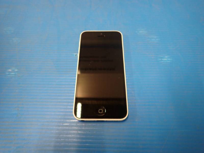 apple&nbspIphone 5c A1532  8GB of storage  Verizon carrier (CDMA)  no charger
