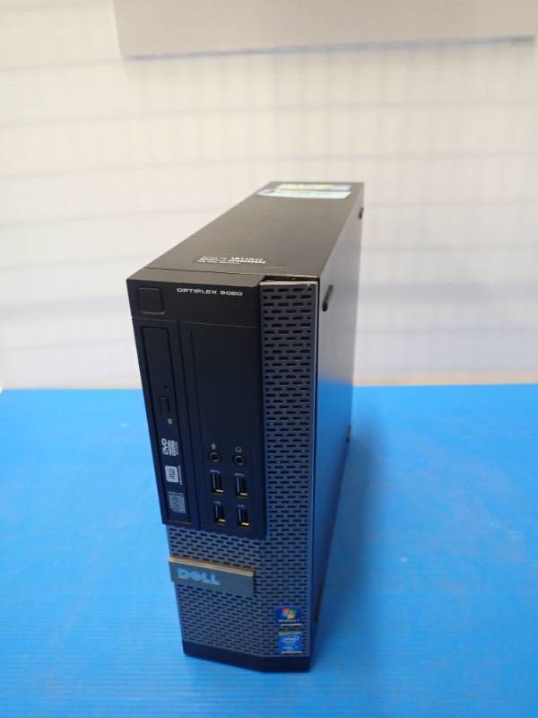 Dell&nbspOptiplex 9020 &nbspINTEL(R) CORE(TM) I7-4770 CPU  3.40GHZ  8GB DDR3 SDRAM  500GB HD  includes windows 10 and power cable
