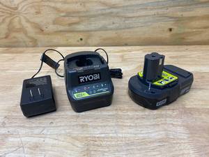 lot 81 image: RYOBI 18v Charger with 18v Battery (2Ah)