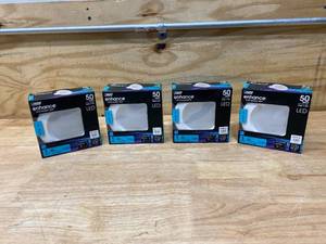 lot 67 image: FEIT ELECTRIC Lot of 4- Enhance LED Retrofit Kit Recessed Lights, 4 50W Equivalent Natural Daylight (5000K) (LEDR4950CA)
