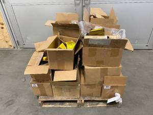 lot 101 image: HUGE Lot of Various Allen Wrenches