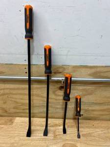 lot 25 image: REXBETI Pry Bar Set