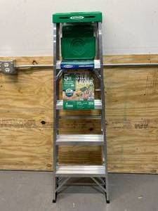lot 28 image: WERNER 5 ft. Aluminum Step Ladder with 225 lb. Load Capacity Type II Duty Rating