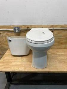 lot 135 image: AMERICAN STANDARD Toilet