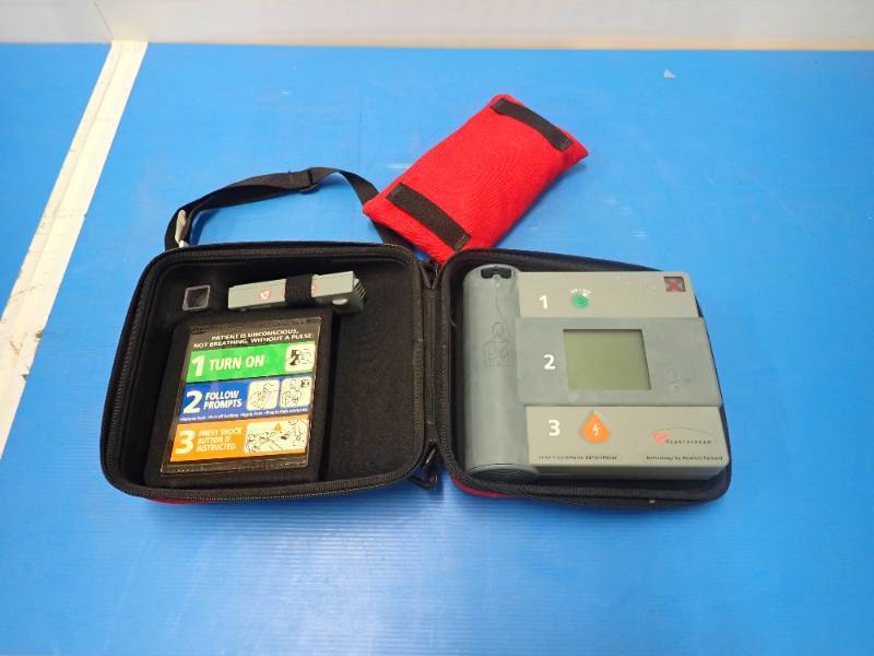 lot 80 image: Heart Stream&nbsp94002001  has no leads and battery is in poor condition  would be great for training
