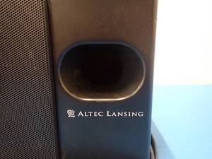 lot 119 image: Altec Lansing&nbspVS3121 Sub and Speaker All-In-One speaker system  great for a PC setup