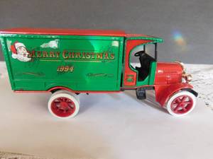 ERTL Metal Jim Beam 1994 Merry Christmas Vintage Kenworth Truck  Bank