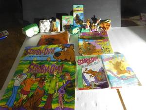 Box of Scooby-Doo ceramics, Puzzle, Toys, Books, Calendars and Air Freshners