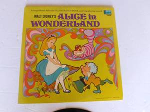 1969 Walt Disney Alice In Wonderland Vinyl Record with Book