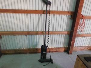 70lb with 60in Shaft Minn Kota Power Drive U2 Trolling Motor with Foot Pedal