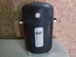 Mr. Meat smoker