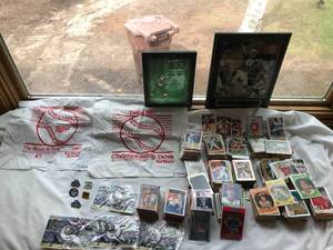 Sports cards & Memorbillia hankys and plaques