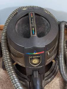 Rainbow eSeries Vacuum