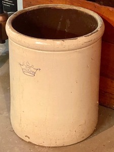 12 Gallon Crock