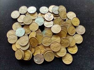 100 Unsearched Wheat Pennies