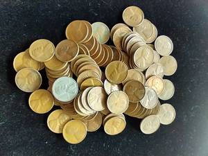 100 Unsearched Wheat Pennies