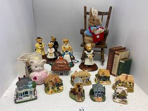 lot 29 image: Vintage Group of Knick Knacks, Bears, Houses And More