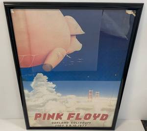 lot 41 image: Authentic Pink Floyd Concert Poster