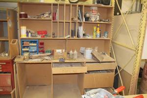 lot 646 image: Wood Workstation