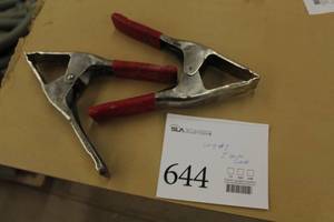 lot 644 image: Lot of (4) 2 Hand Spring Clamps