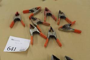 lot 641 image: Lot of (8) 2 Hand Spring Clamps
