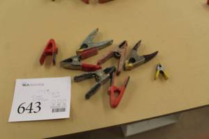lot 643 image: Lot of (8) 1 Hand Spring Clamps