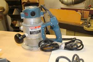 lot 78 image: Bosch 1600 Router