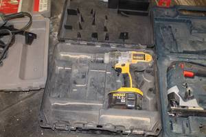 lot 95 image: DeWalt DCD920 12 XRP 14.4V Drill, Battery, Case