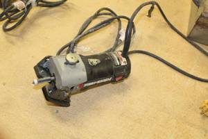 lot 114 image: Porter-Cable 7301 Power Unit with Tilt Laminate Trimmer Base 7318