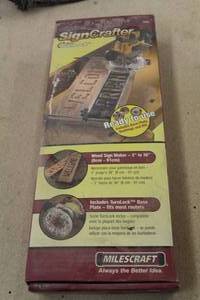 lot 694 image: SignCrafter Wood Sign Maker Router Template Guide