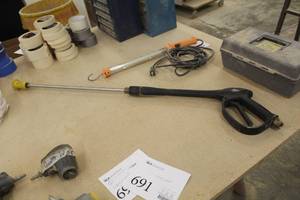 lot 691 image: Pressure Washer Spray Wand