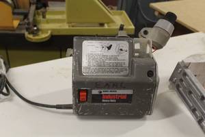 lot 123 image: Black & Decker 4300 18 - 12 Industrial Heavy Duty Drill Bit Sharpener - Right Hand Drill Bits