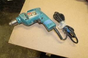 lot 137 image: Makita 38 Drill