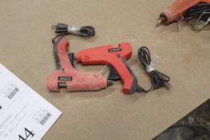 lot 142 image: Lot of (2) Tool Shop Dual Temperature Glue Guns