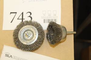 lot 743 image: Lot of (2) Wire Brush Drill Attachments