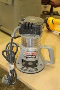 lot 170 image: Porter-Cable Speedmatic 75362 Production Router Motor with Base