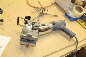 lot 196 image: Virutex AG 98F Hand-Held Edge BanderHeat Gun